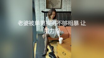 黑美人太性感啦，镜子前的小姐姐如此淫荡，吃鸡炉火纯青！