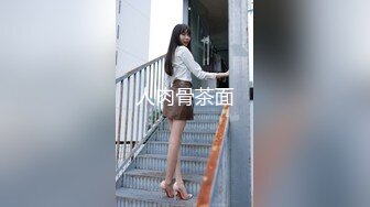 【新片速遞】白丝袜情趣装全程露脸小美女，在狼友的指挥下脱光光玩弄骚逼，掰开特写展示好嫩啊，淫声荡语揉奶自己抠好骚