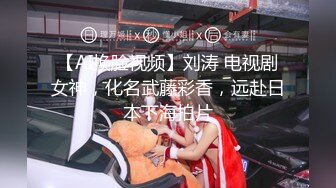  母子乱伦！大奶骚熟女讲述第一次！叫来儿子开操，大肥臀骑在身上，上下猛砸，儿子的小身板