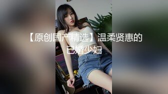 【某某门事件】 中年夫妻在商场娃娃机前艹逼没想到被监控拍下！