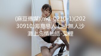 黑丝百合 胴体充满了迷人的气息 让人陷入了无尽的沉思和遐想中