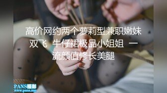 黑裙少妇带小孩店里选东西由于要低头照顾小孩子少妇一直撅着屁股CD前面漏黑森林