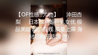 年轻小伙熟女家中后入丝袜熟女