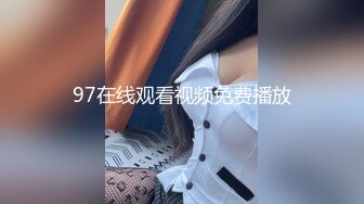 小嫩模童颜巨乳黄瓜道具疯狂抽插骚逼 真是人美逼遭罪