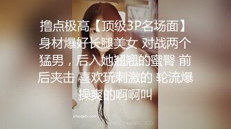 长裙性感外围美女啪啪,开始干逼还好,冲刺时用力太猛操痛了,第二次美女躲被窝里不让干了