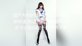 小女友在家吃鸡 天天操逼也吃不消 让女友吃吃鸡消遣消遣也不错 顺便练练她的口技 美眉奶子好大