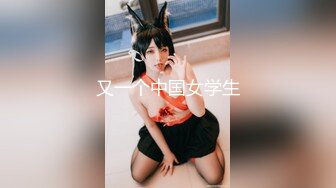 高价自购-褕拍周末逛MINISO的两个眼镜学生娘,可爱小碎花连衣裙下性感小内内