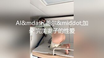 夜宵都吃完了跟我说你来姨妈 女的掀起裤子露出卫生巾 我不信于是伸手掏出来甩在桌上